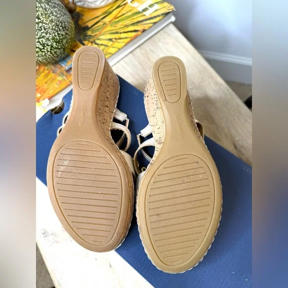 G.H. Bass & Co. Bahama Wedge Sandal Size 7 1/2 m - Picture 6 of 7